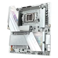 Gigabyte-X870-AORUS-Tachyon-Ice-2.jpg