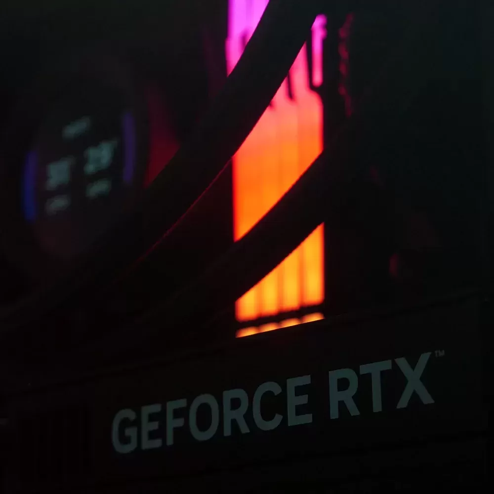 xtblack-04.webp