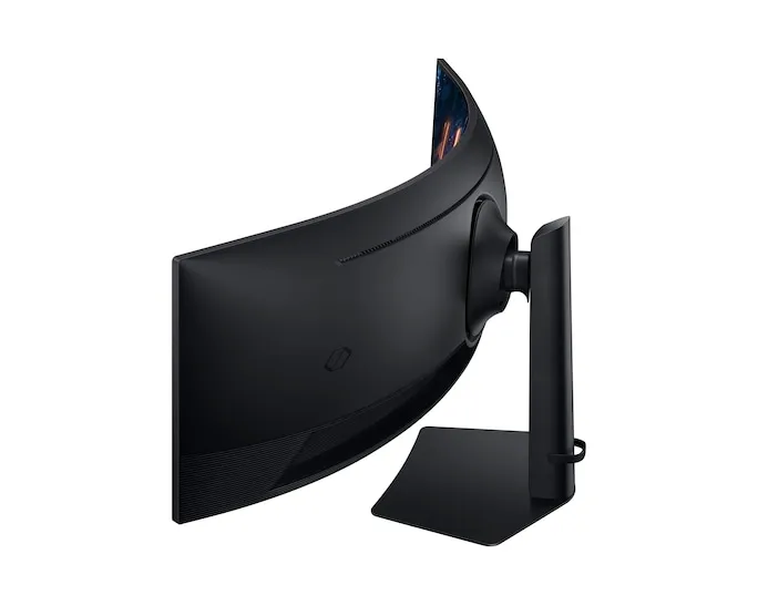 ru-odyssey-g9-g91f-ls49fg916eixc -3-.png